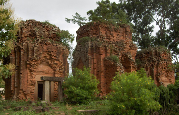 Barsaet Temple