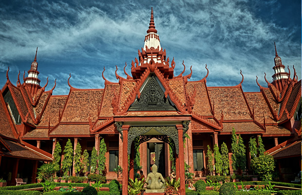 Phnom Penh in details tour 4Days